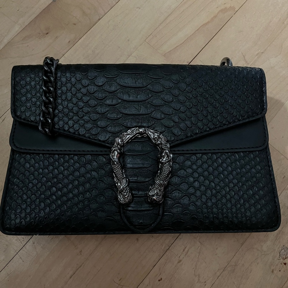 Black purse